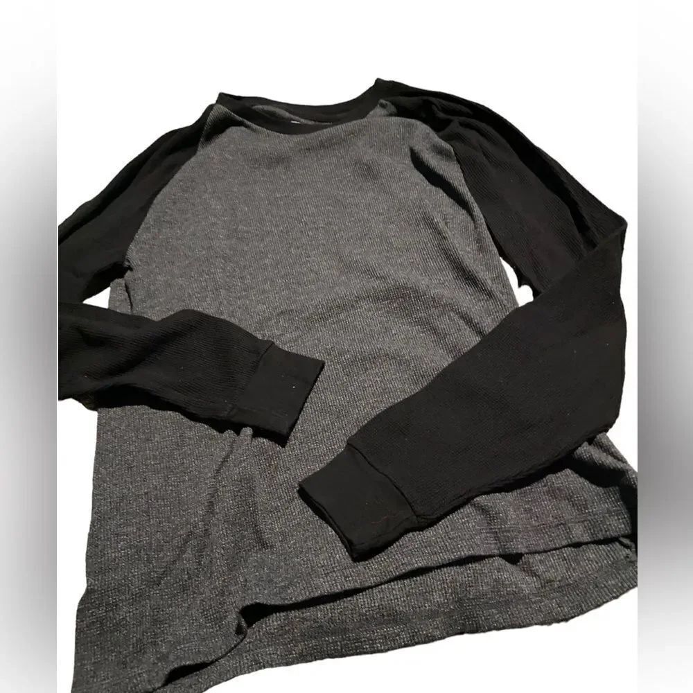 Old navy size large excellent condition see pics